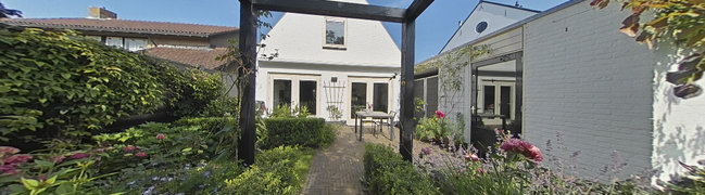 Bekijk 360° foto van Tuin van Donkerstraat 2-A