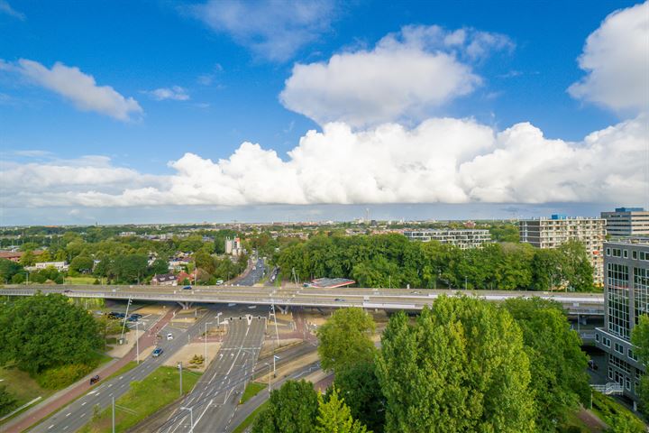 Bekijk foto 36 van Van Weerden Poelmanlaan 120