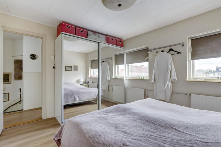 Foto 24 van Van Bredastraat 23