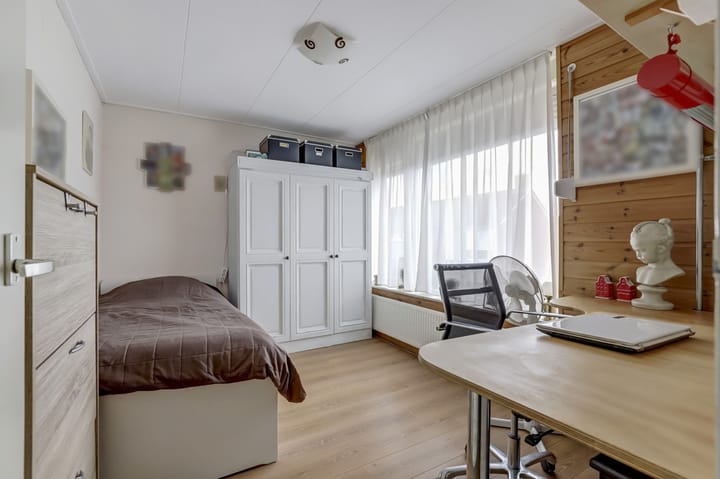 Foto 25 van Van Bredastraat 23