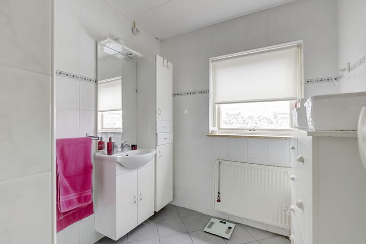 Foto 4 van Van Bredastraat 23