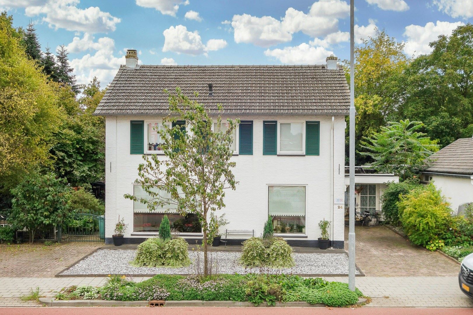 Huis Verkocht: Onzelievevrouwestraat 24 6004 AC Weert [funda]