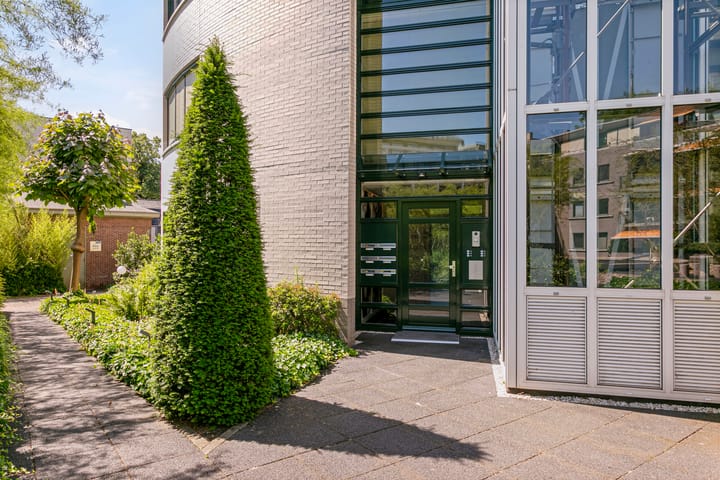 Foto 5 van Amphion 4