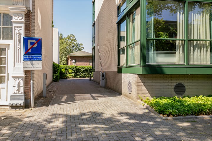 Foto 32 van Amphion 4