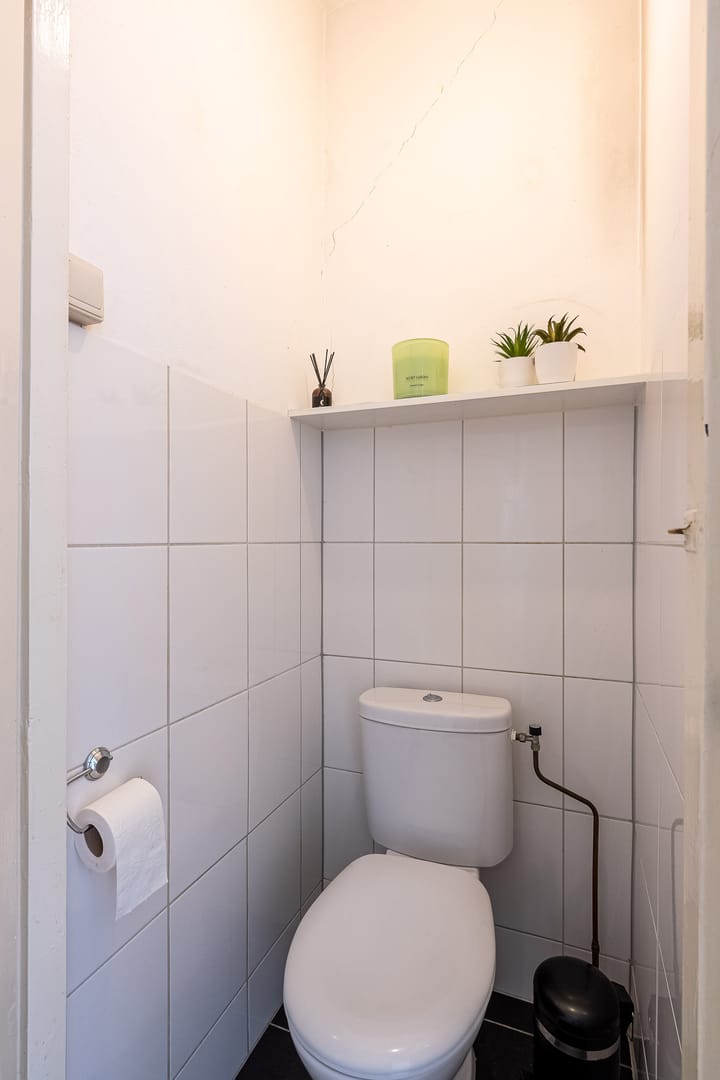 Photo 8 of Röntgenstraat 14-C