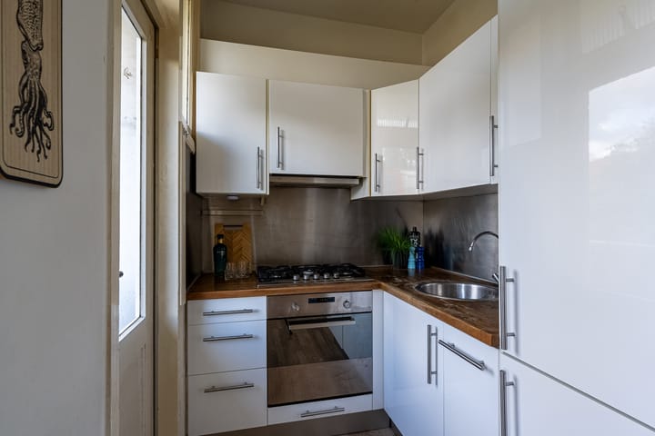 Photo 16 of Röntgenstraat 14-C