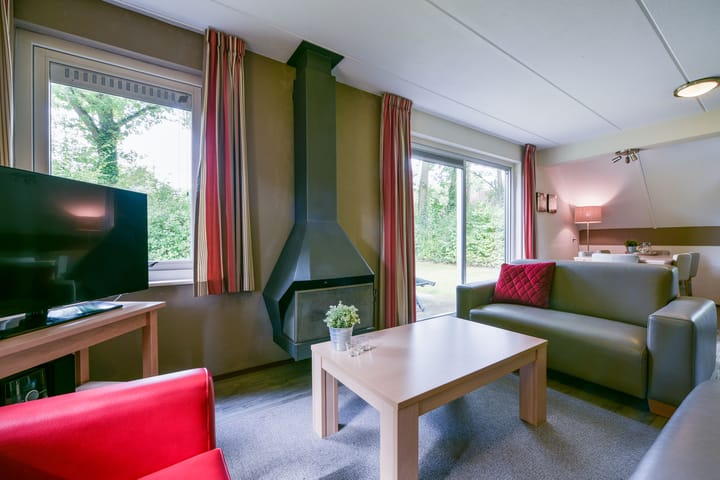 Photo 6 of Zwembadweg 1-087