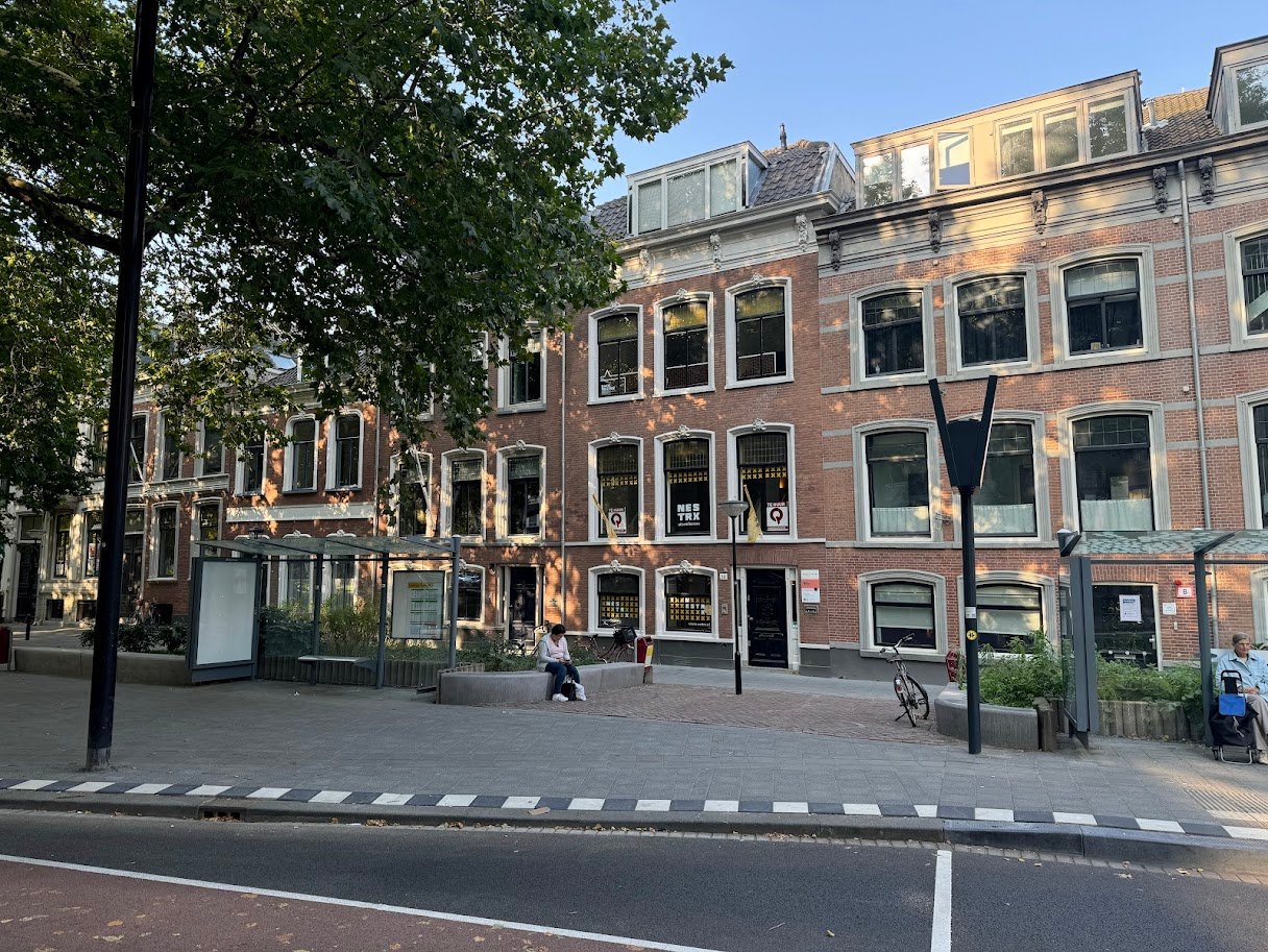 Bekijk foto 1 van Johan de Wittstraat 39