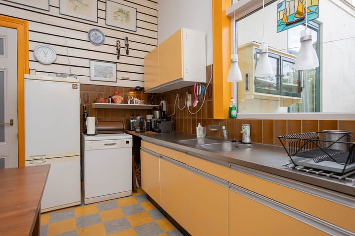 Foto 8 van Emmastraat 28