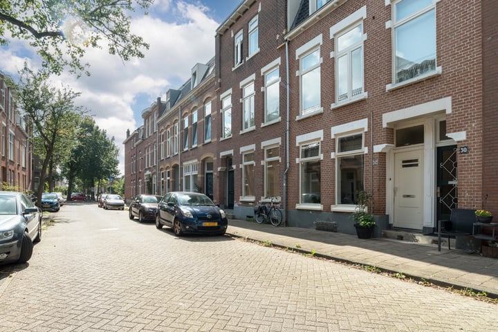 Bekijk foto 1 van Schoolstraat 32