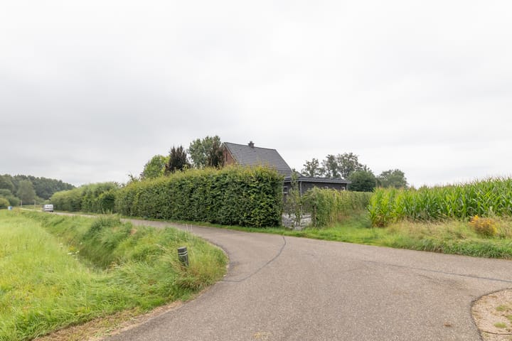 Foto 66 van Buizerdweg 31