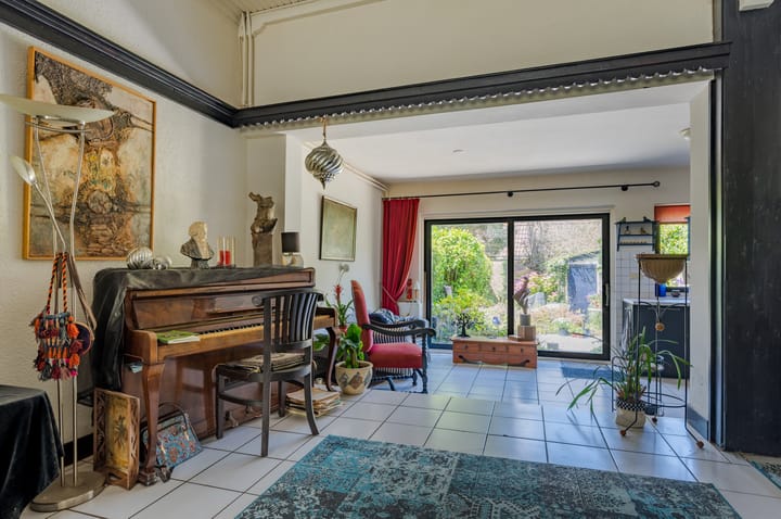 Foto 8 van Weeresteinstraat 21