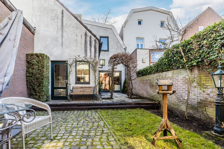 Foto 19 van Dillenburgstraat 113