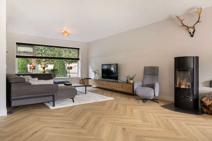 Foto 2 van Dierenriem 7