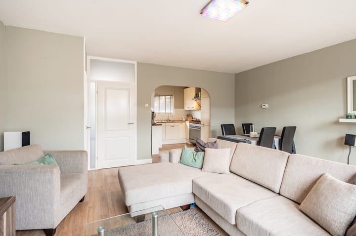 Foto 6 van Rozenwerf 154