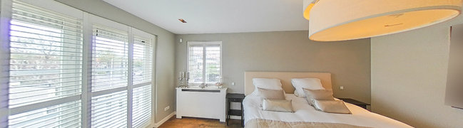 Bekijk 360° foto van Masterbedroom van Dreeslaan 419