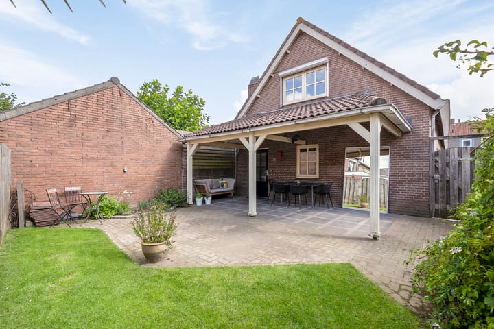 Foto 2 van Jan Oomsstraat 2