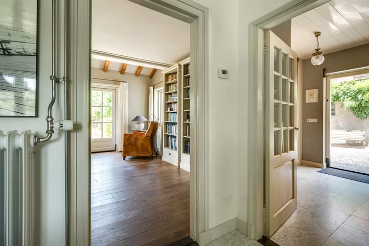 Foto 31 van Middelweg West 16