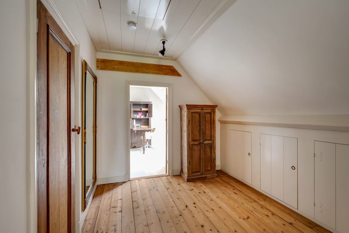 Foto 45 van Middelweg West 16