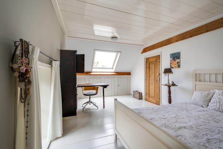 Foto 48 van Middelweg West 16