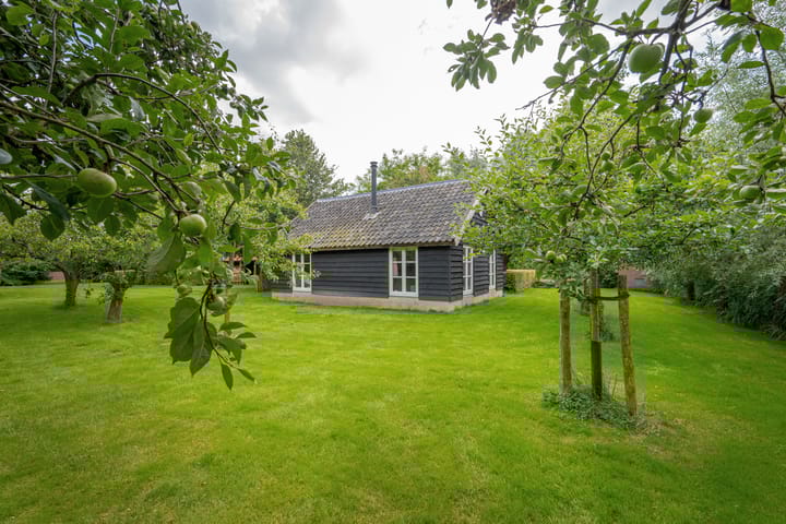 Foto 53 van Middelweg West 16