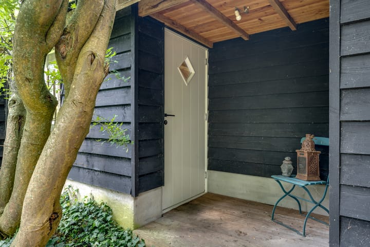 Foto 61 van Middelweg West 16