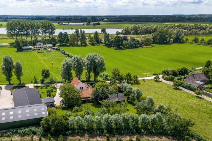 Foto 88 van Middelweg West 16