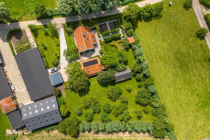 Foto 89 van Middelweg West 16