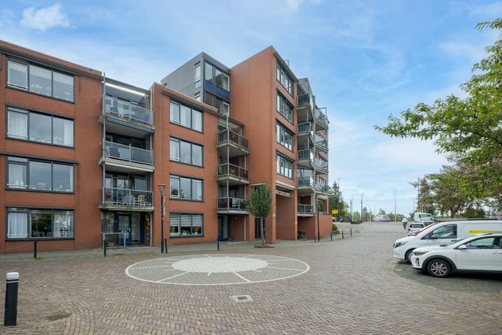 Foto 28 van Galerij 6