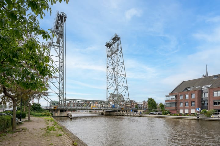 Foto 32 van Galerij 6