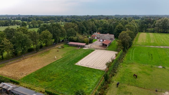 Foto 2 van Mienscheer 2-B