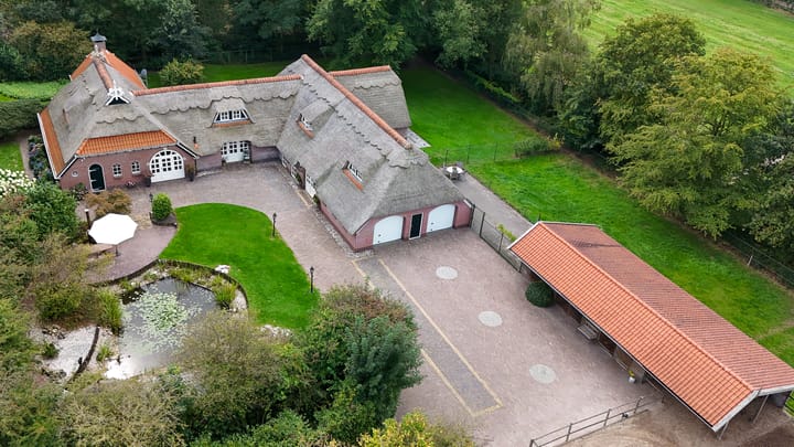 Foto 3 van Mienscheer 2-B