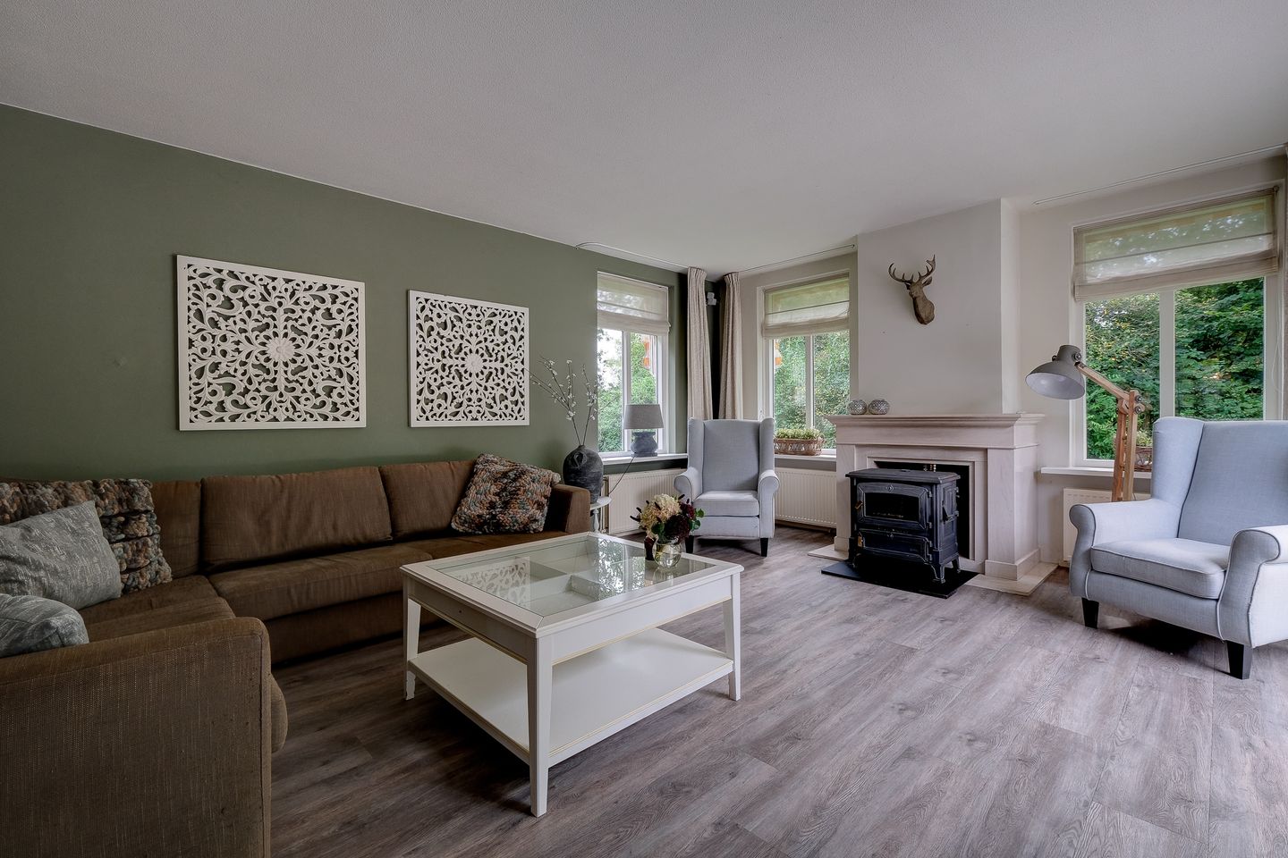 Foto 10 van Mienscheer 2-B