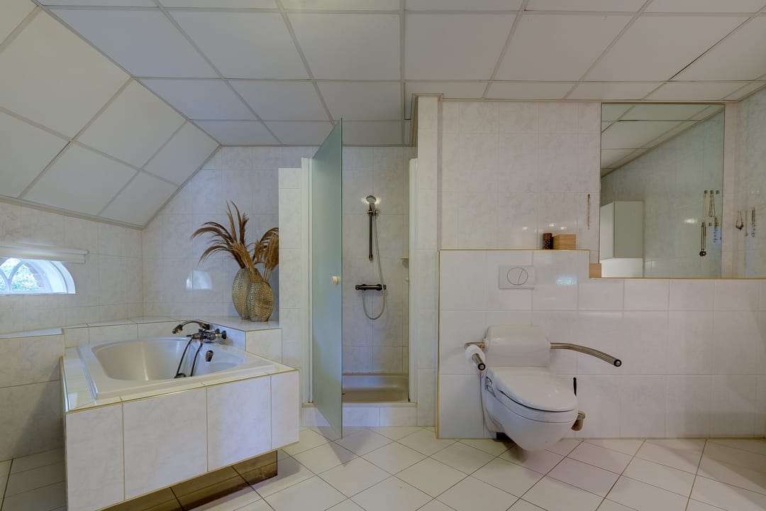 Foto 23 van Mienscheer 2-B