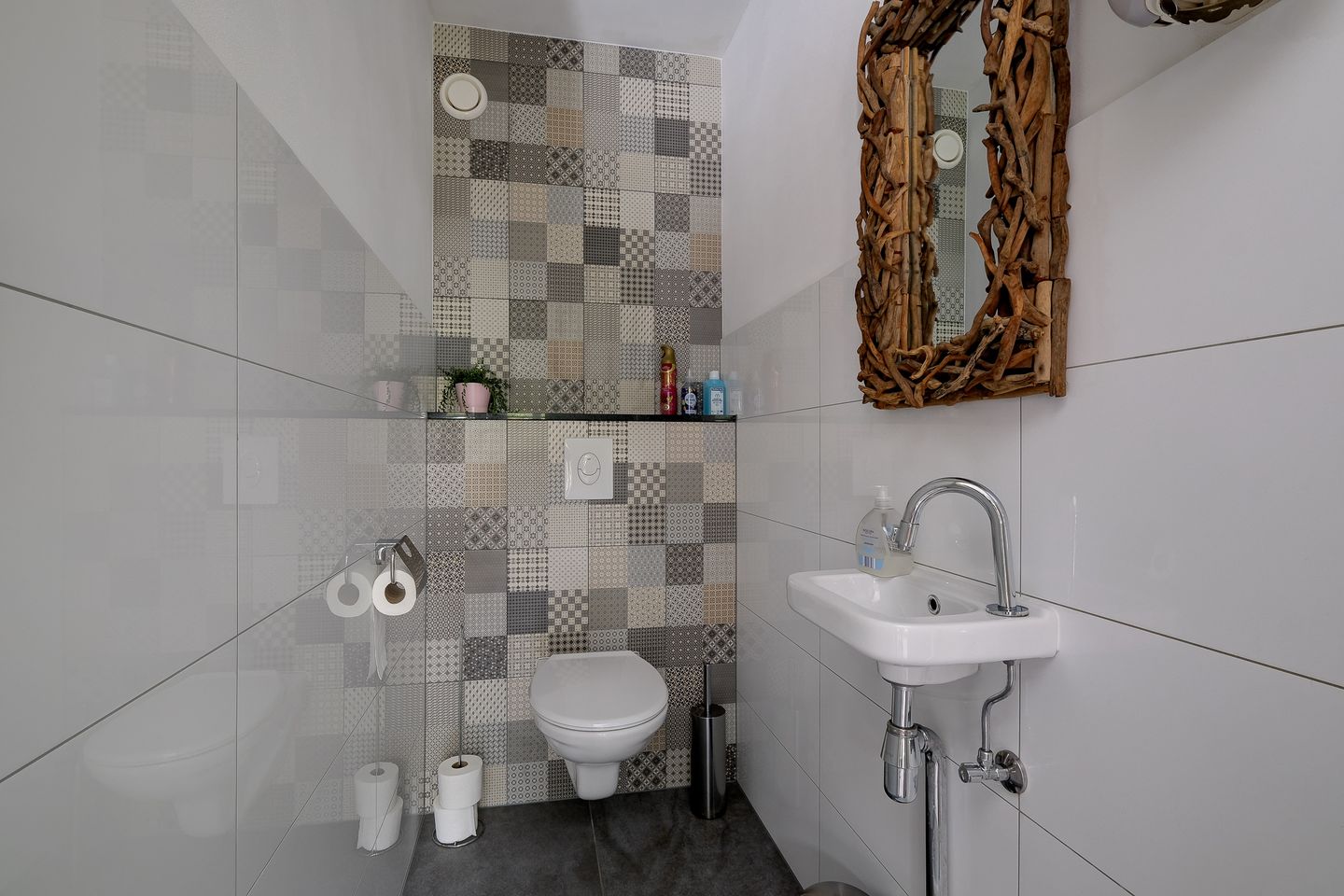 Foto 40 van Mienscheer 2-B