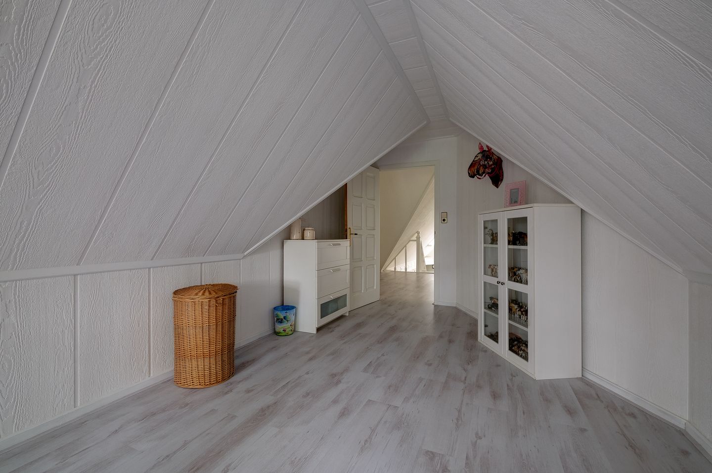 Foto 44 van Mienscheer 2-B