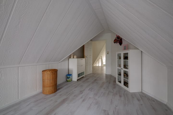 Foto 44 van Mienscheer 2-B