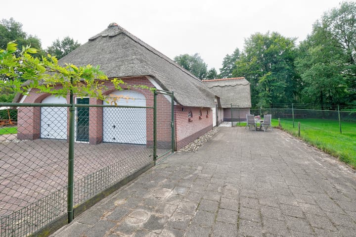 Foto 59 van Mienscheer 2-B