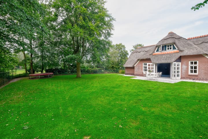 Foto 62 van Mienscheer 2-B