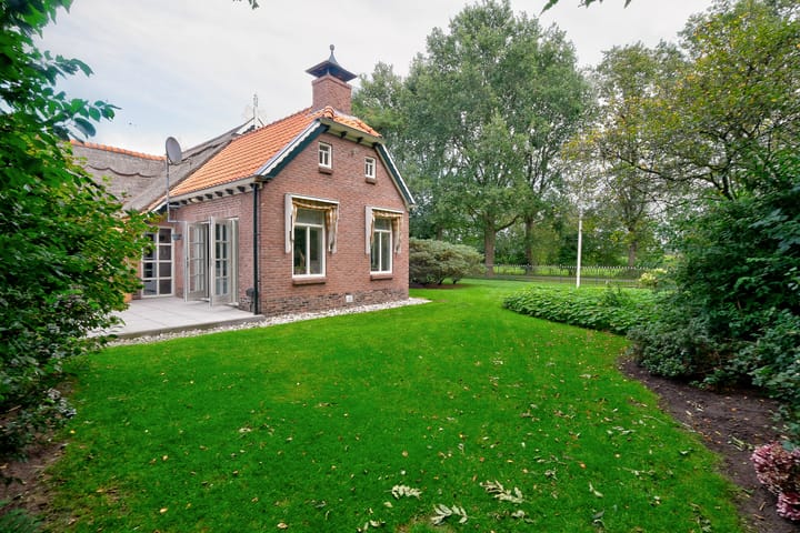 Foto 63 van Mienscheer 2-B