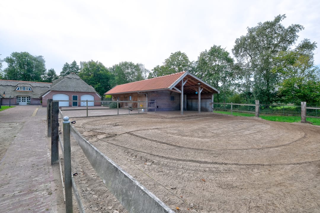 Foto 76 van Mienscheer 2-B