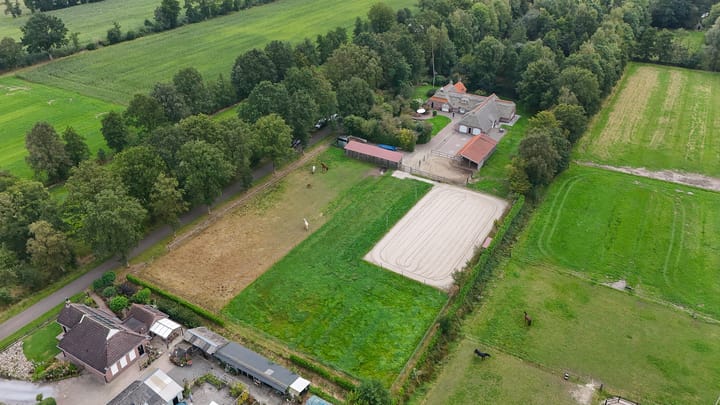 Foto 83 van Mienscheer 2-B