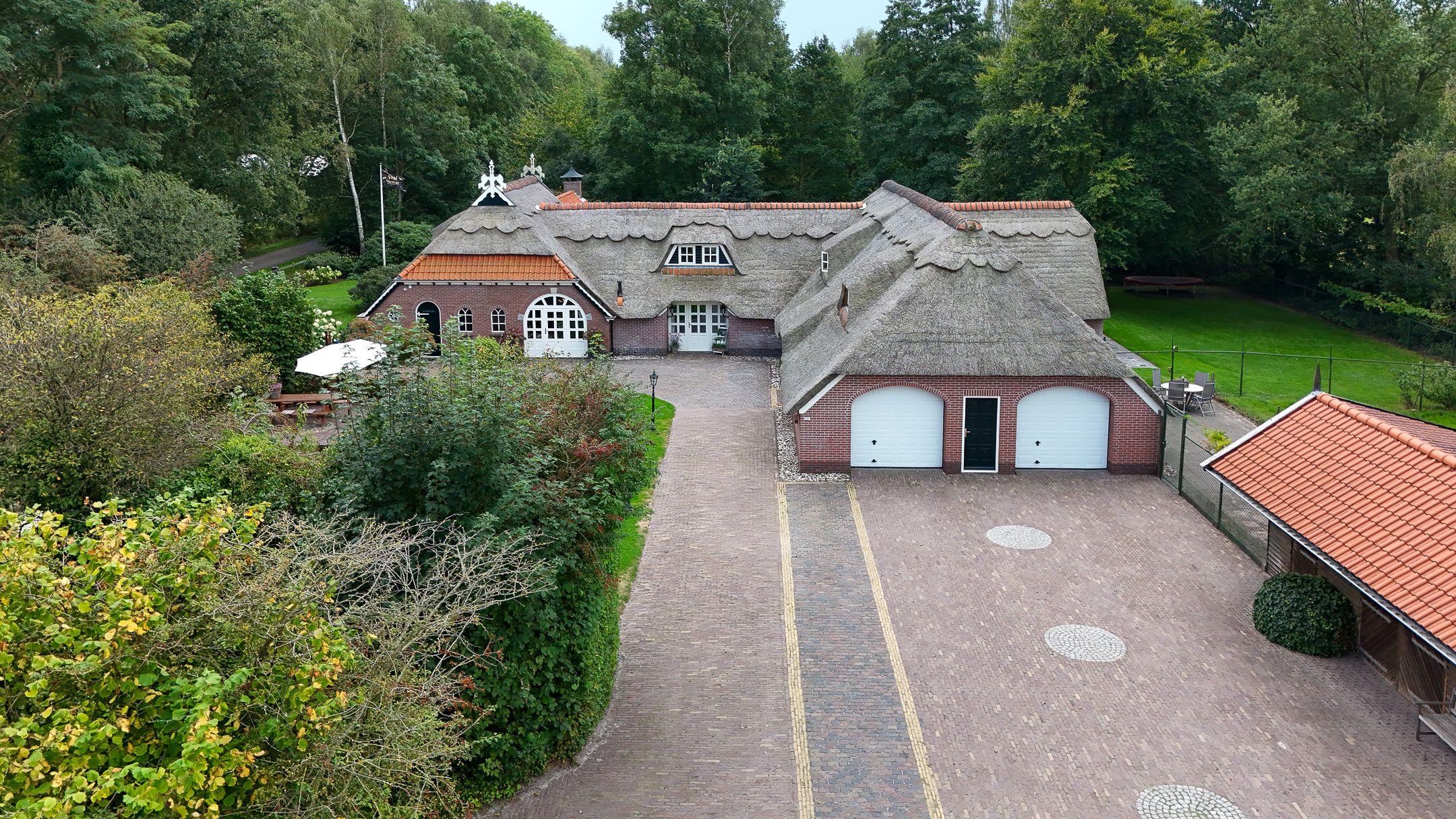 Foto 87 van Mienscheer 2-B