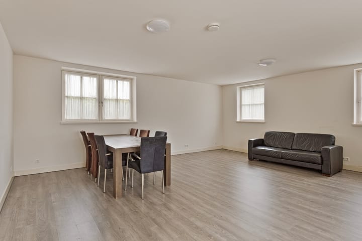 Foto 13 van St. Andries 10