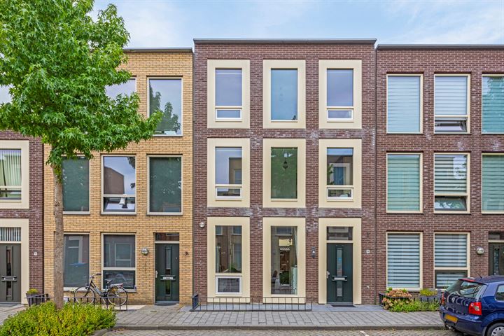 Bekijk foto 41 van Zevenbergenstraat 19