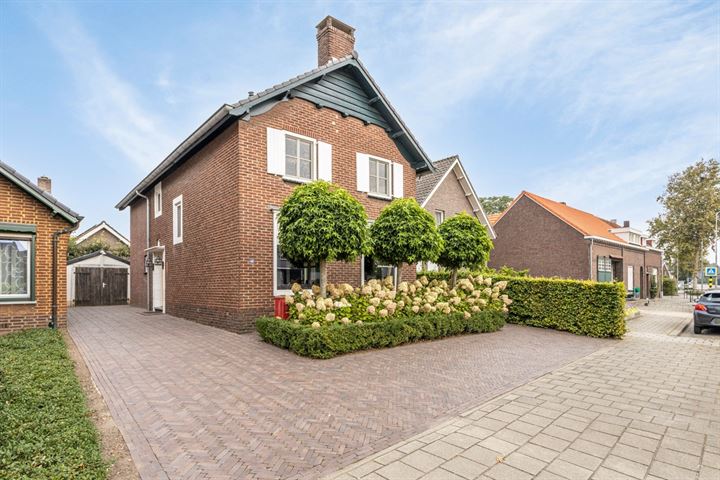 View photo 30 of Heerbaan 48