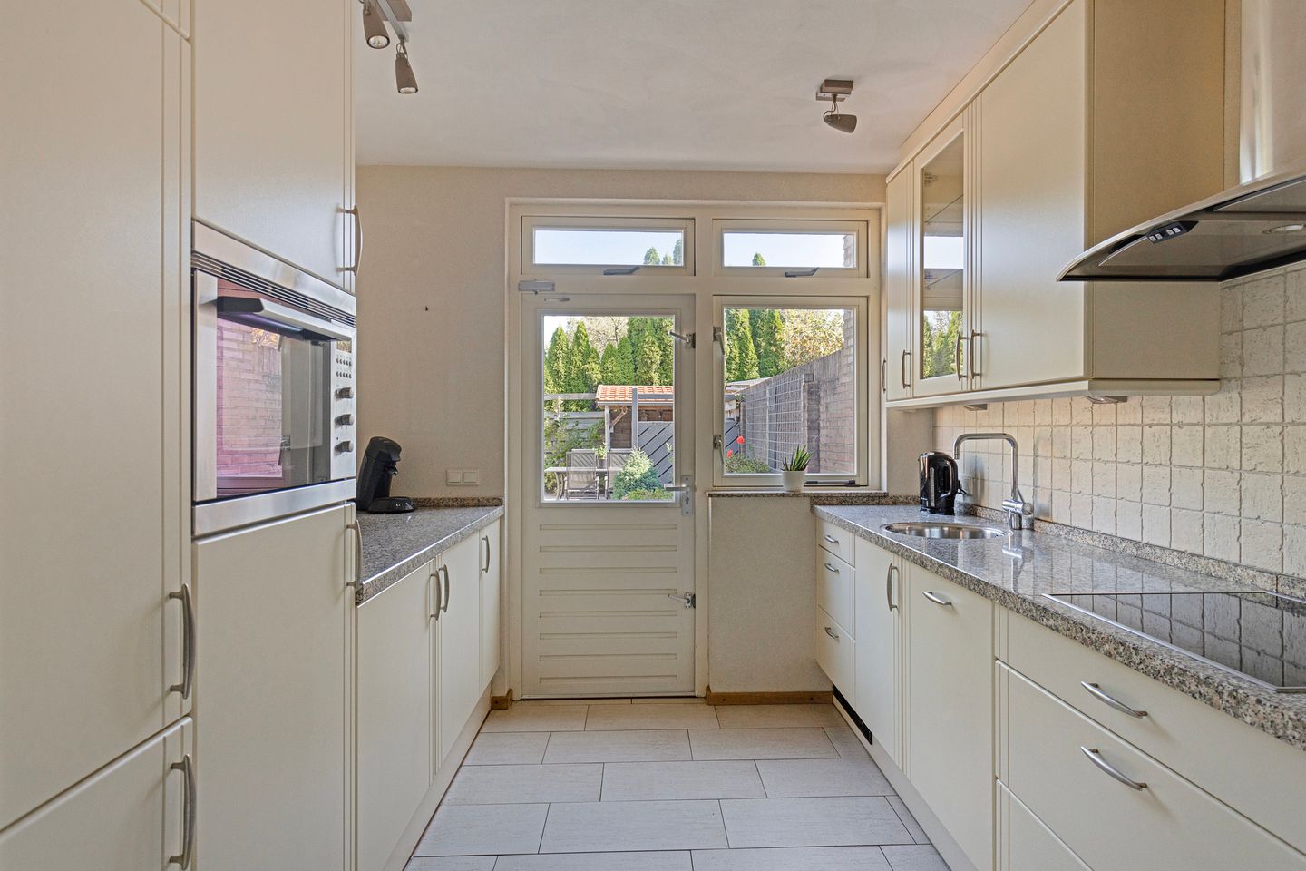 Foto 4 van Peellandstraat 8