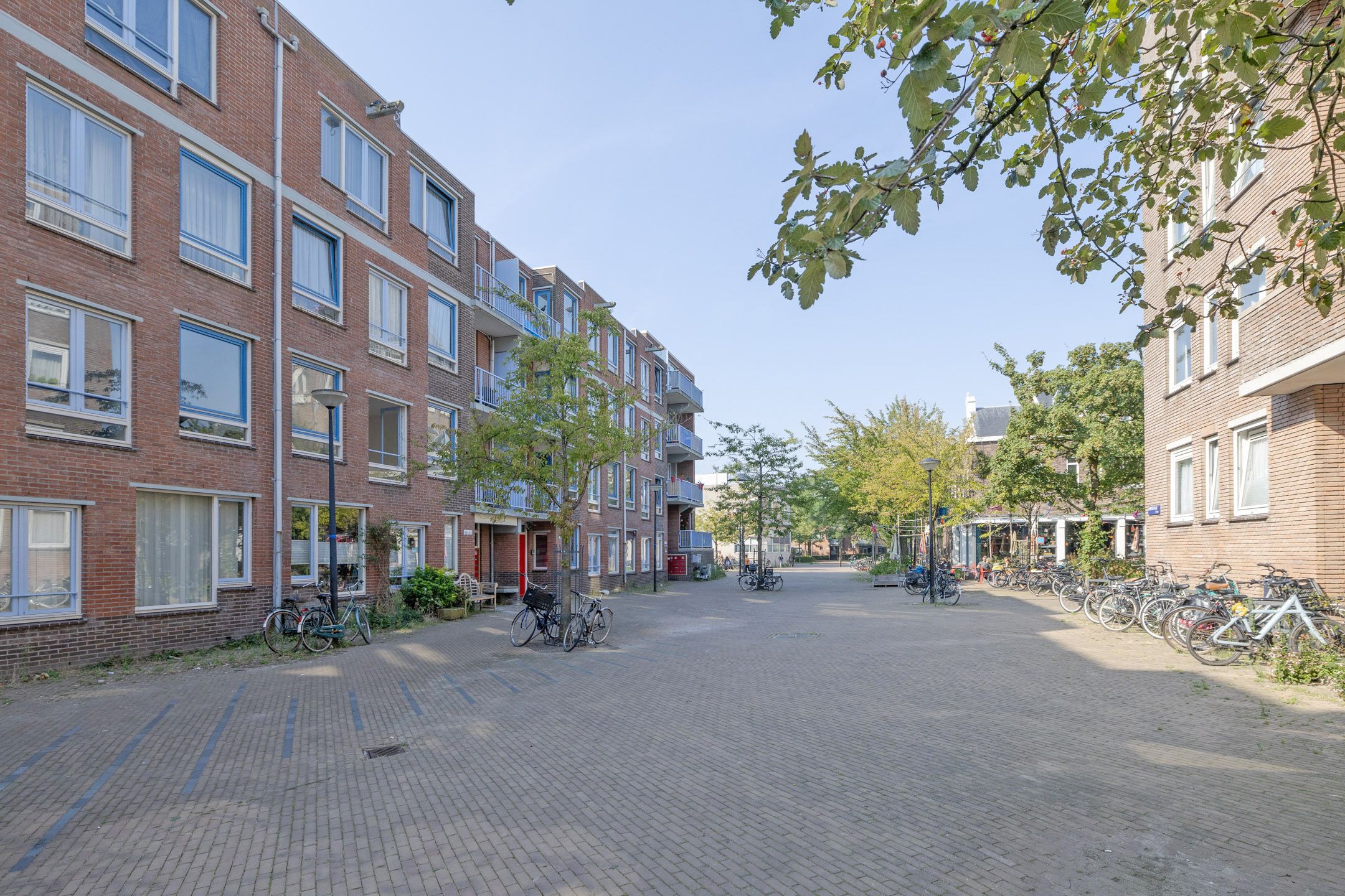 Photo 9 of Ambonstraat 54