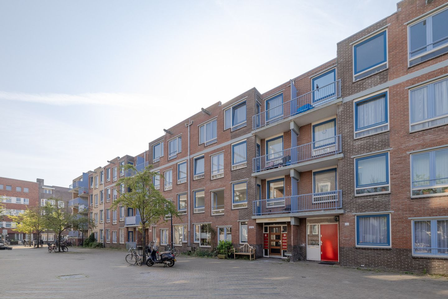 Photo 10 of Ambonstraat 54