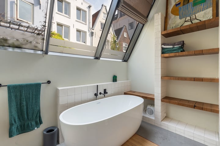 Bekijk foto 47 van Nieuwe Jonkerstraat 56